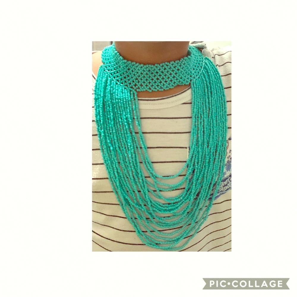 Beaded necklace.